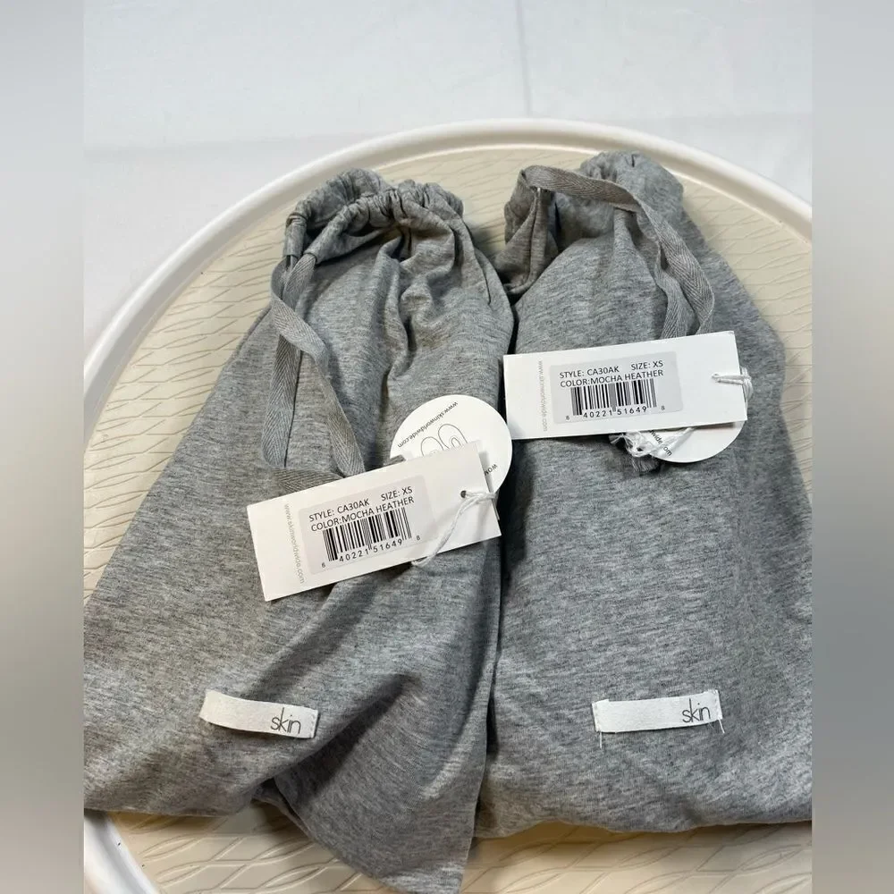 NWT SKIN Girls 100% Cashmere Mocha Ballet Slippers House-shoes - Size XS/ 3-4